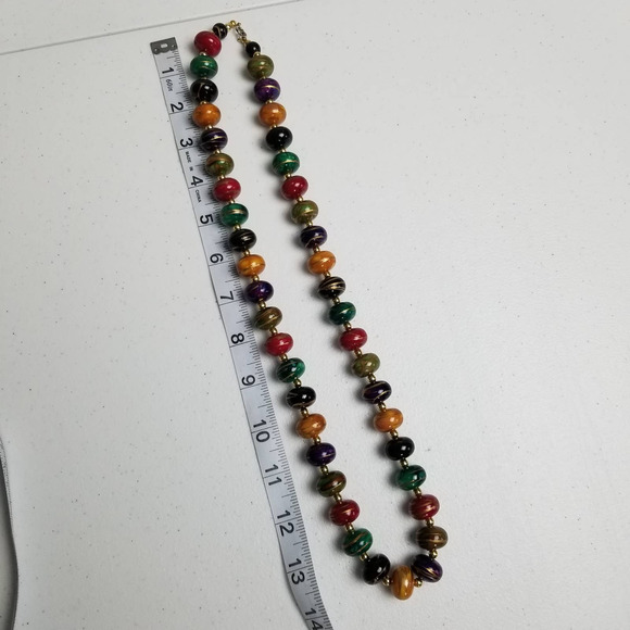 Necklace Red Green Blue Amber Gold Beads Baubles Lovely - Picture 3 of 4
